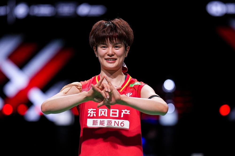 从天才少女到网坛传奇塞莱斯如何以强悍双手击球改写女子网球历史